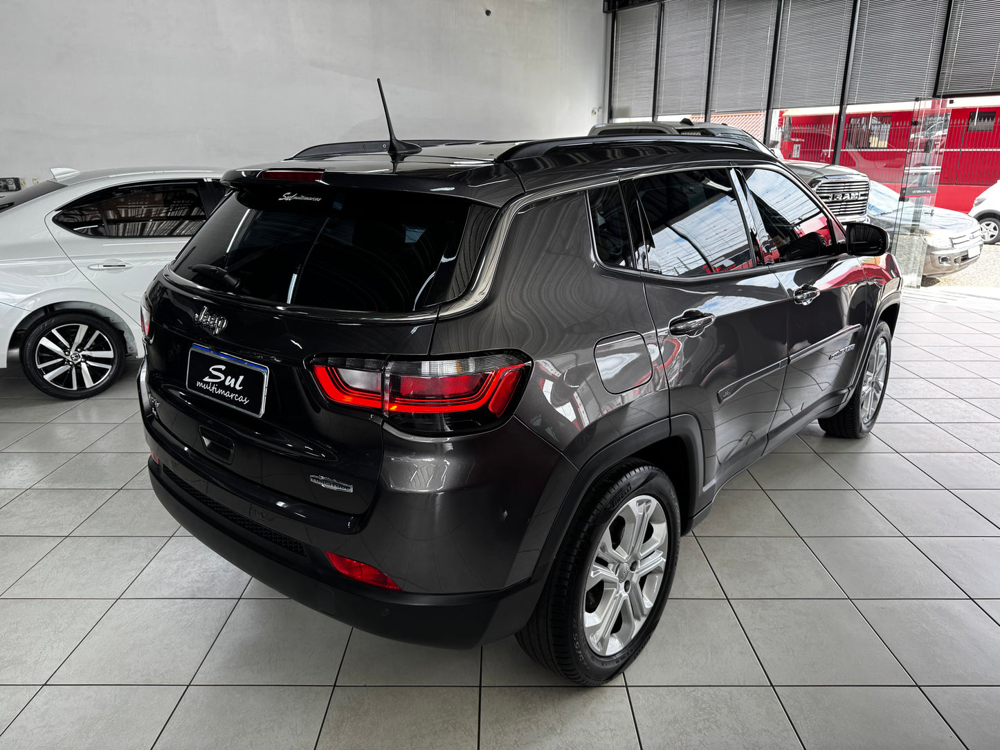JEEP COMPASS LONGITUDE 1.3 T270 FLEX