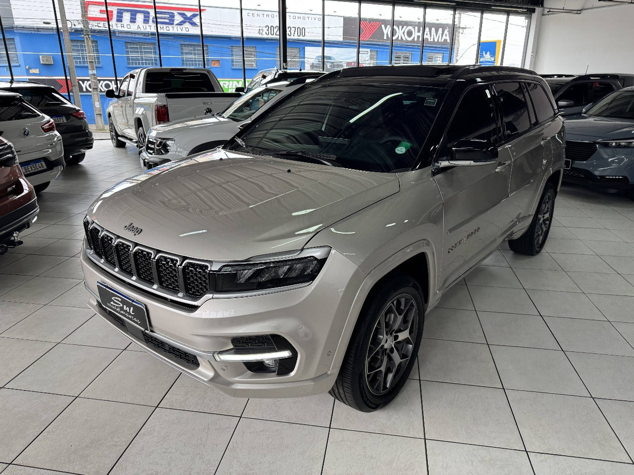 JEEP COMMANDER OVERLAND 2.0 TD380 4X4 7LUG.