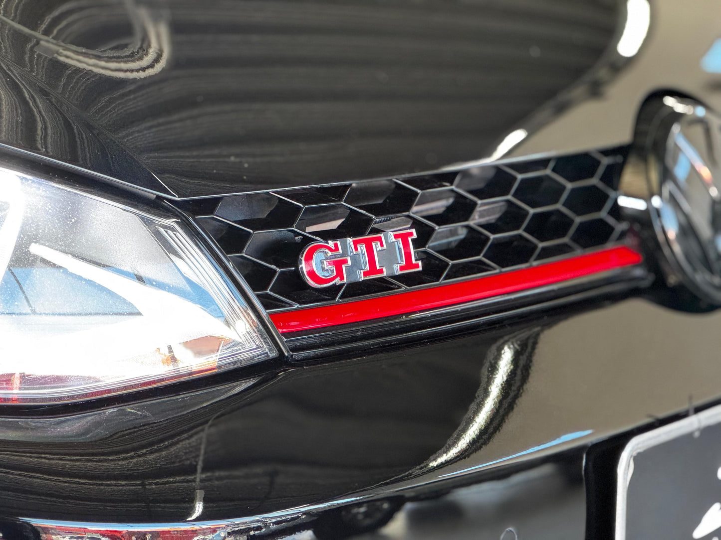 VOLKSWAGEN GOLF GTI 2.0 TSI 220cv GASOLINA AUT.