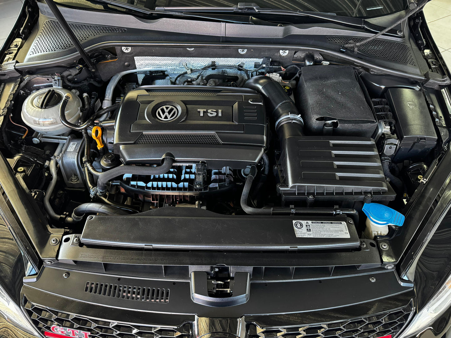 VOLKSWAGEN GOLF GTI 2.0 TSI 220cv GASOLINA AUT.