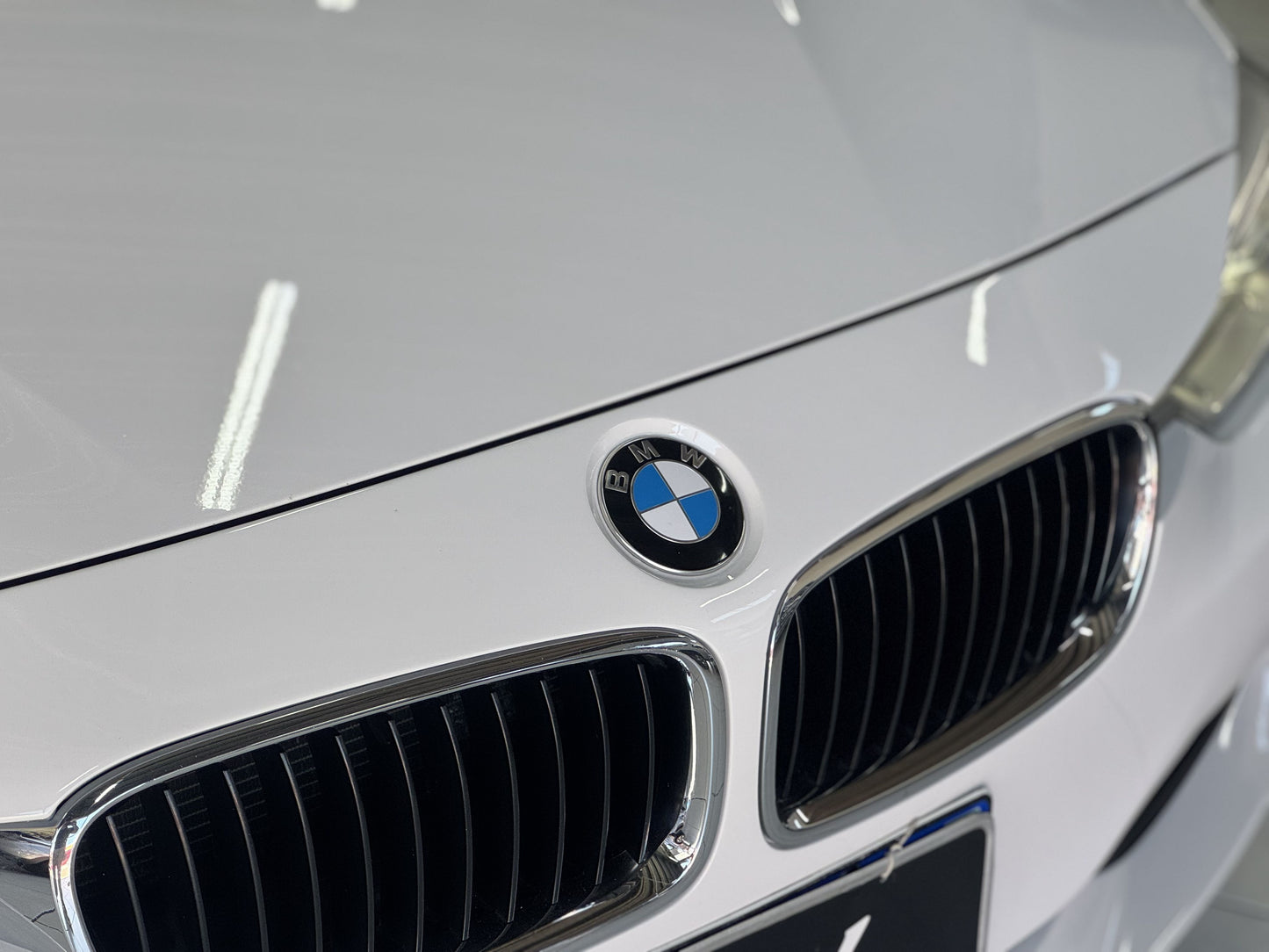 BMW 320i 2.0 TURBO ACTIVE FLEX AUT.