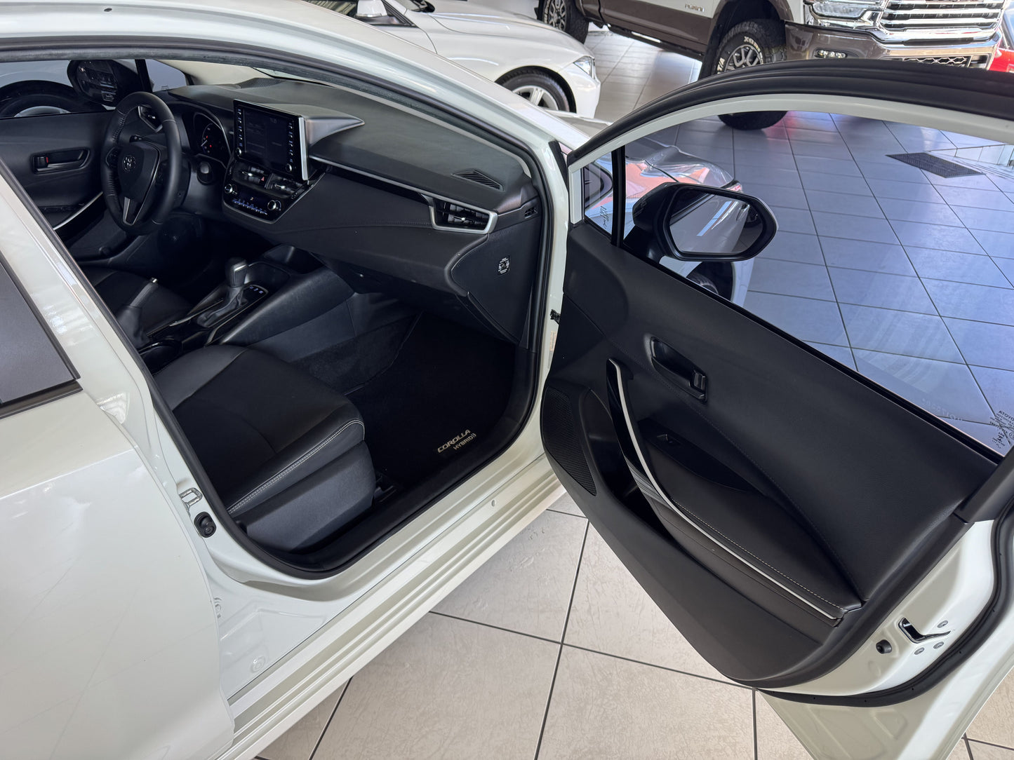 TOYOTA COROLLA ALTIS 1.8 HYBRID FLEX