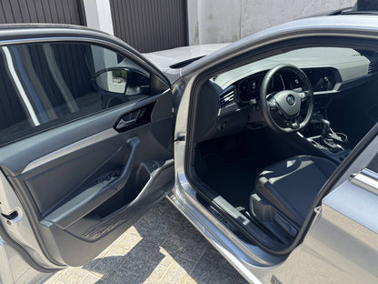 VOLKSWAGEN JETTA R-LINE 1.4 250 TSI FLEX AUT.