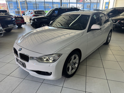 BMW 320i 2.0 TURBO ACTIVE FLEX AUT.