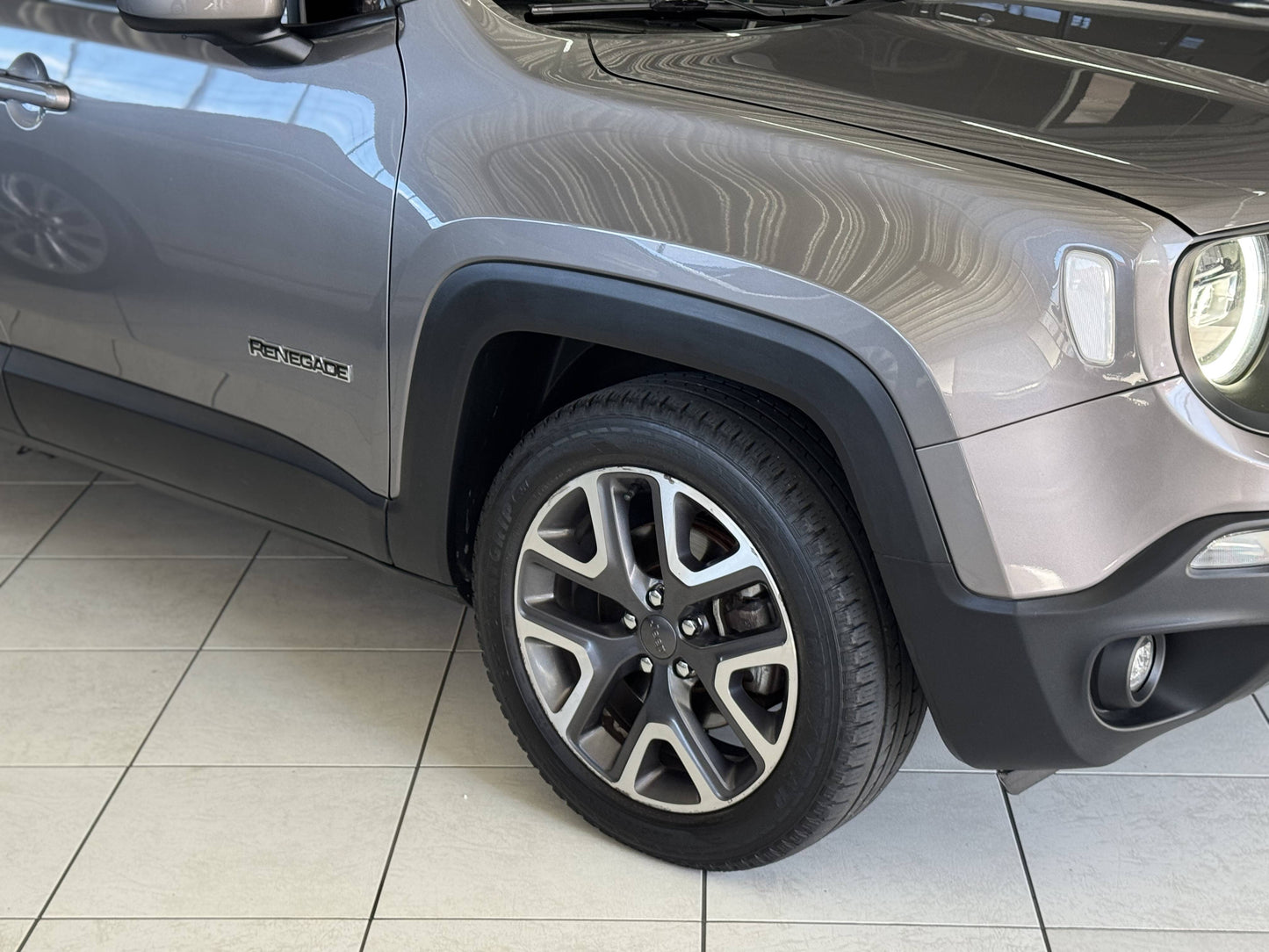 JEEP RENEGADE LONGITUDE 1.8 FLEX AUT.