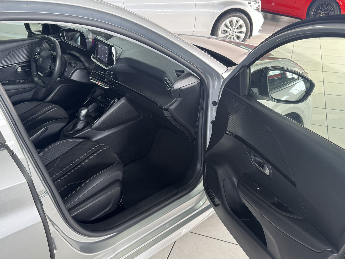 PEUGEOT 208 GRIFFE 1.6 FLEX AT6