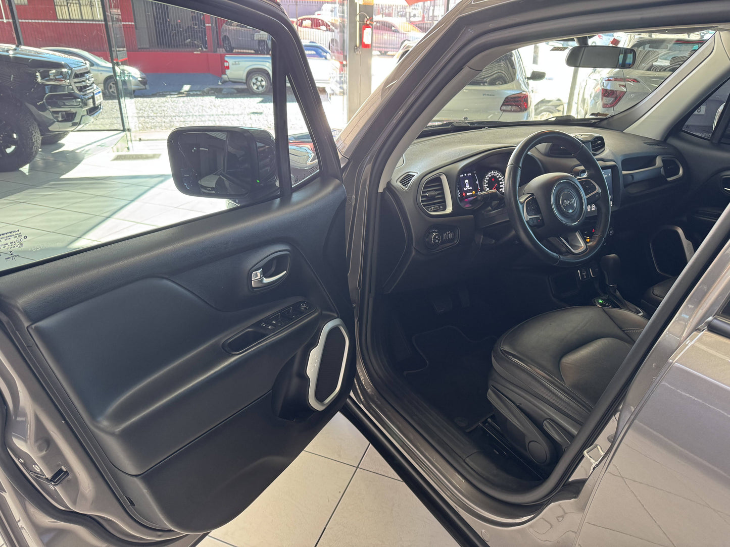 JEEP RENEGADE LONGITUDE 1.8 FLEX AUT.