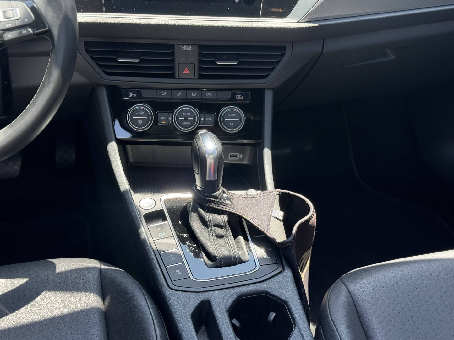 VOLKSWAGEN JETTA R-LINE 1.4 250 TSI FLEX AUT.