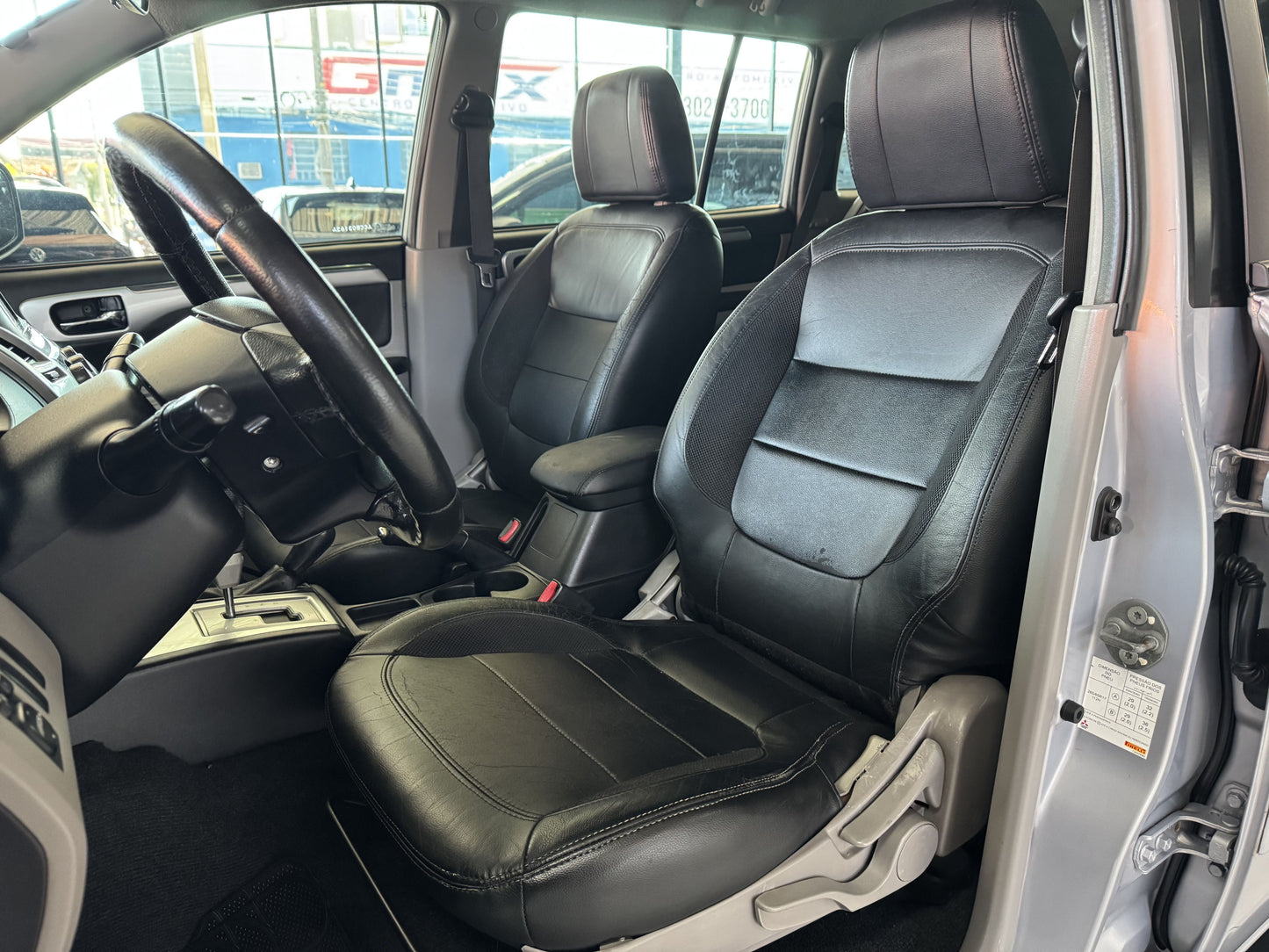 MITSUBISHI PAJERO DAKAR HPE 3.2 TD 7 LUG.