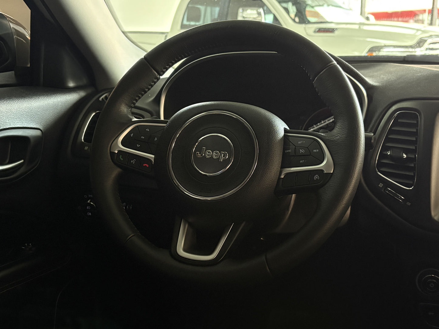 JEEP COMPASS LONGITUDE 2.0 FLEX AUT.