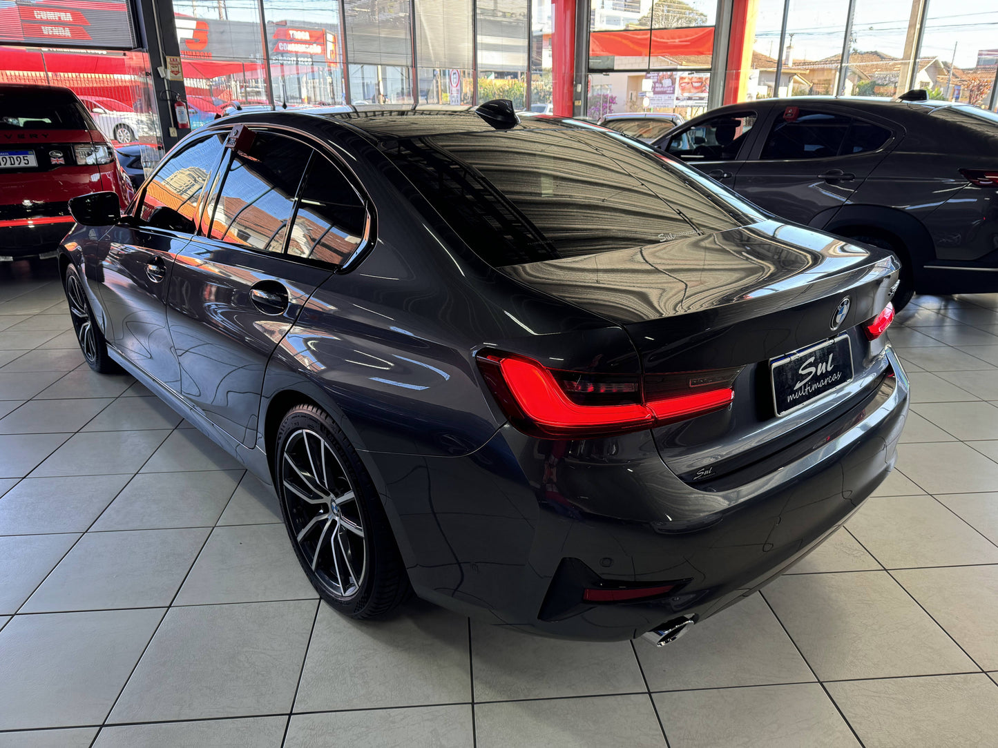 BMW 320i SPORT 2.0 TURBO GASOLINA