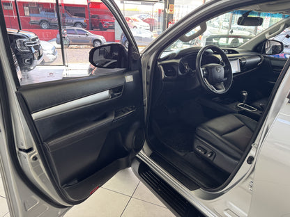 TOYOTA HILUX SRV 2.8 TD 4X4 CD AT.