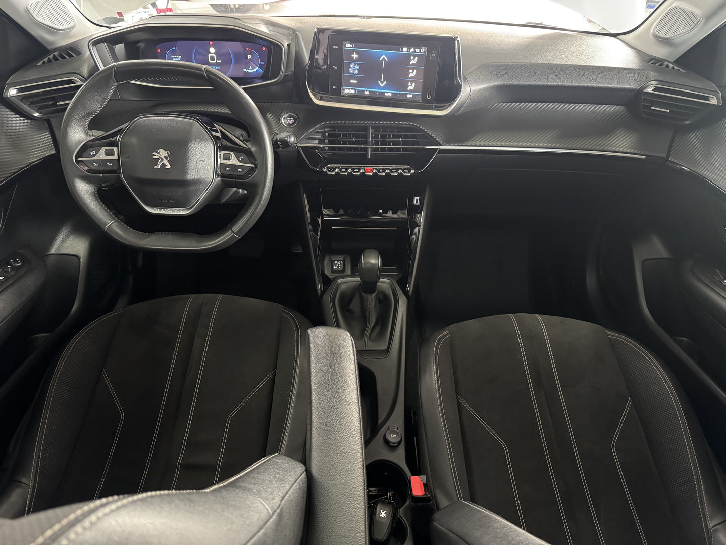 PEUGEOT 208 GRIFFE 1.6 FLEX AT6