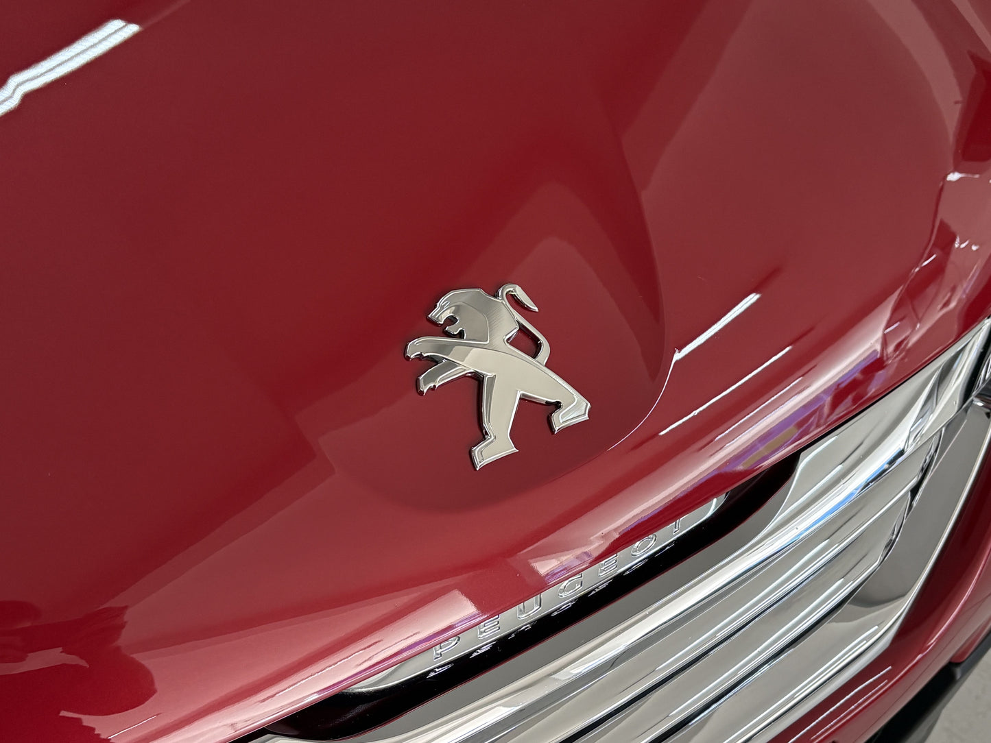 PEUGEOT 2008 ALLURE 1.6 AT