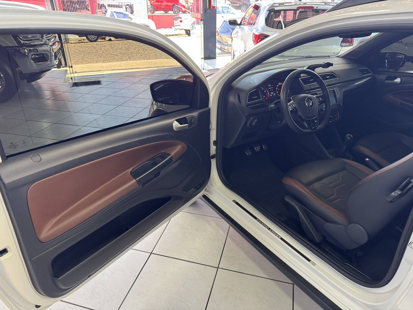 VOLKSWAGEN SAVEIRO CROSS CD 1.6 FLEX MANUAL