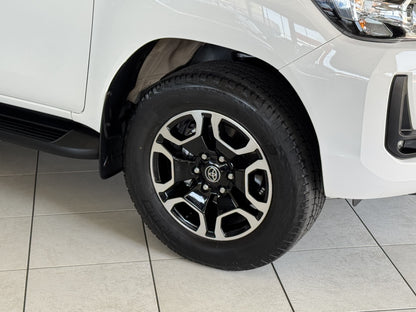 TOYOTA HILUX SRV TD CD 4X4 AT.