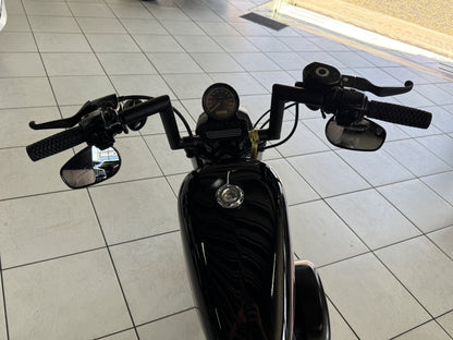 HARLEY DAVIDSON SPORTSTER XL 883 R