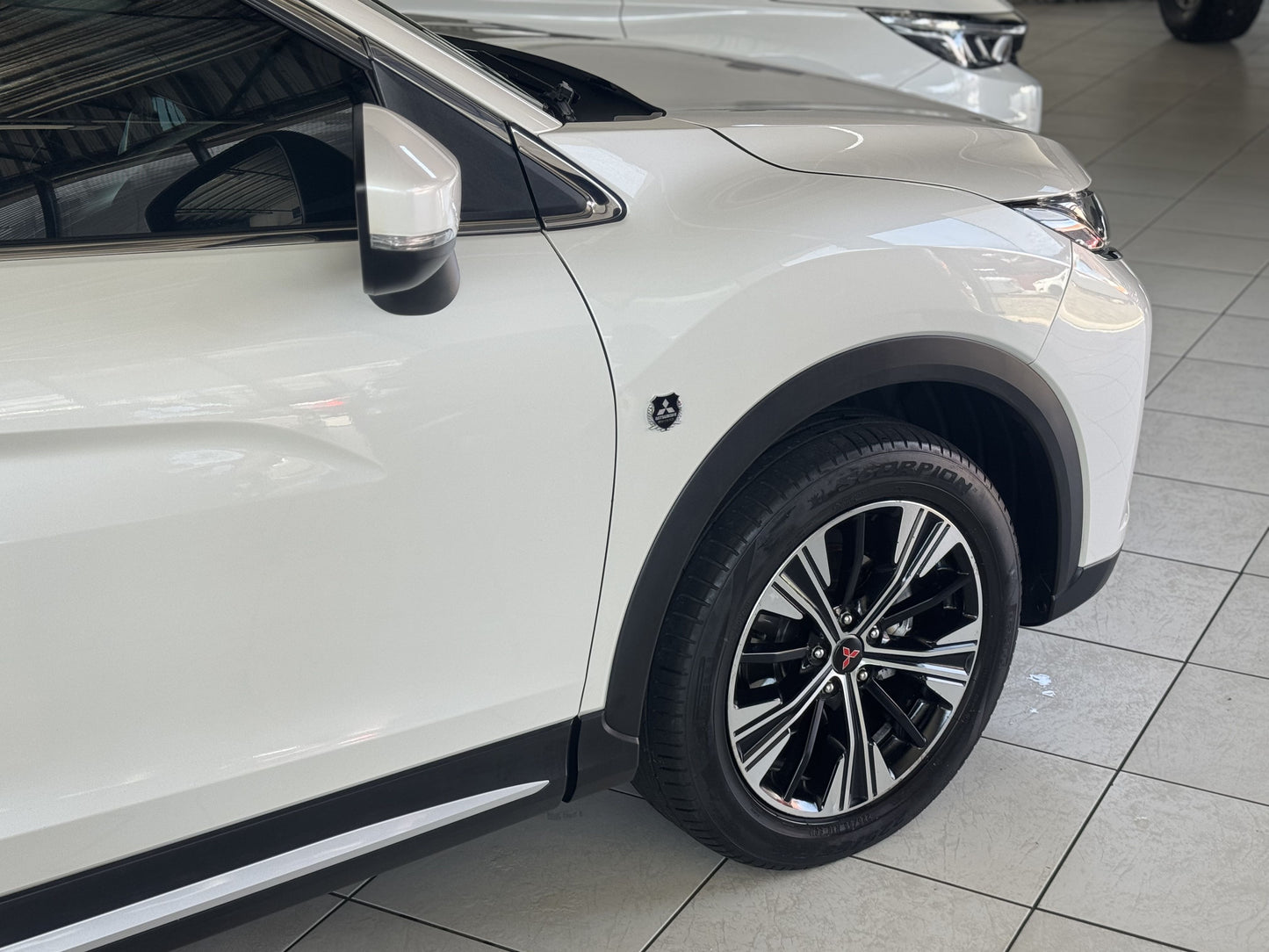 MITSUBISHI ECLIPSE CROSS HPE 1.5 TURBO