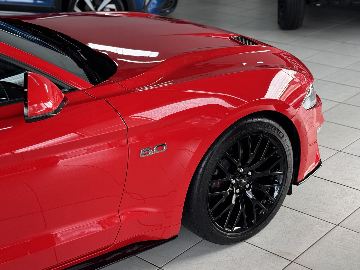 FORD MUSTANG GT PREMIUM 5.0 V8 GASOLINA 466CV