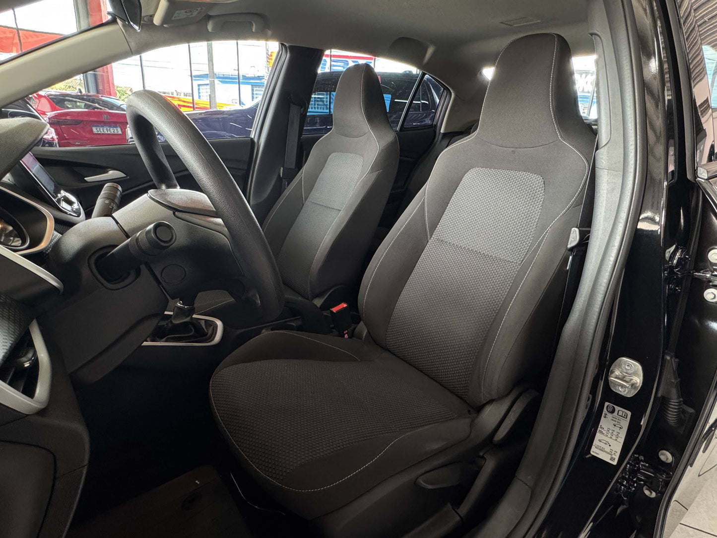 CHEVROLET ONIX SEDAN LT 1.0 FLEX MT6