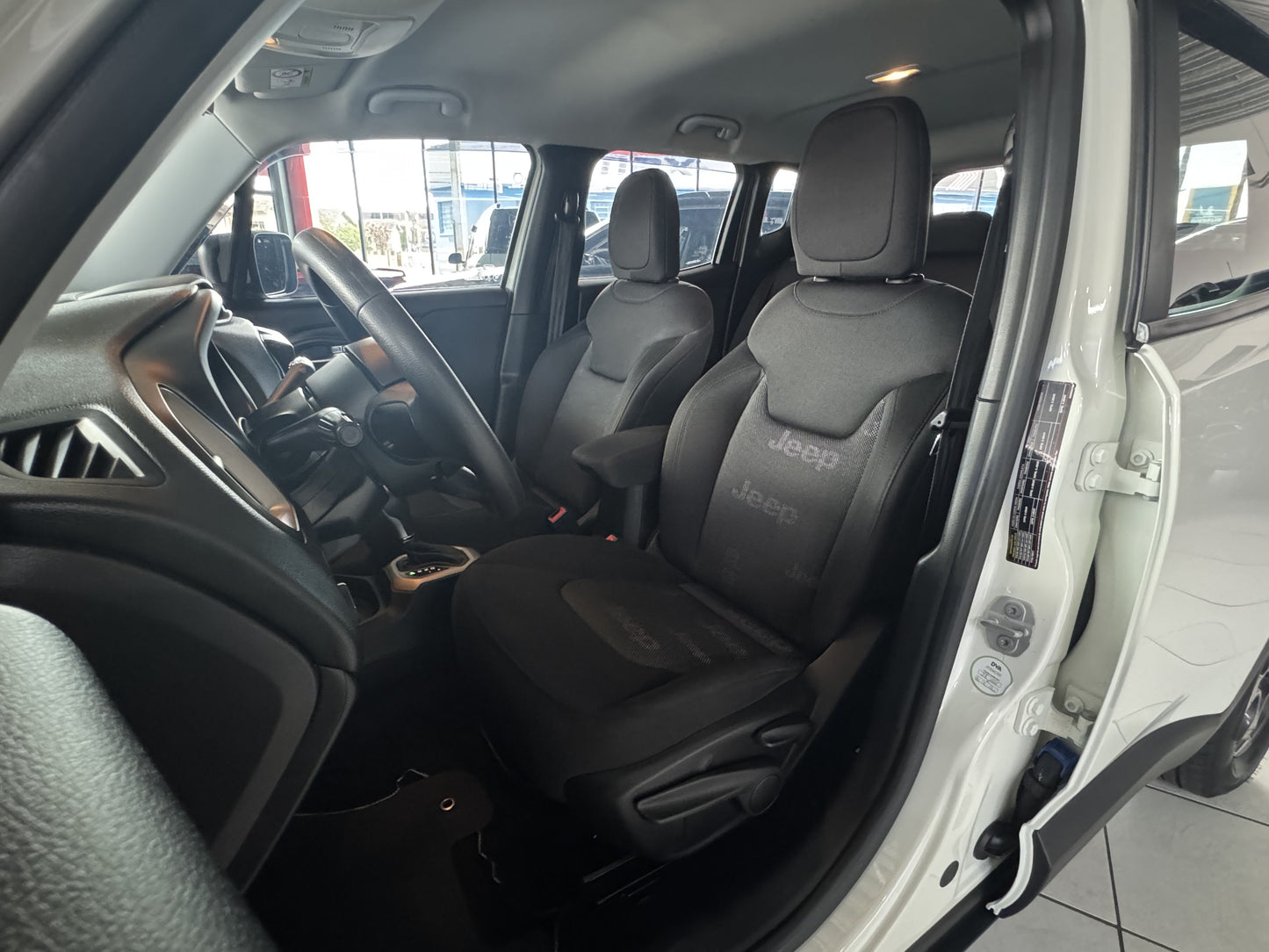 JEEP RENEGADE 1.8 FLEX AUT.