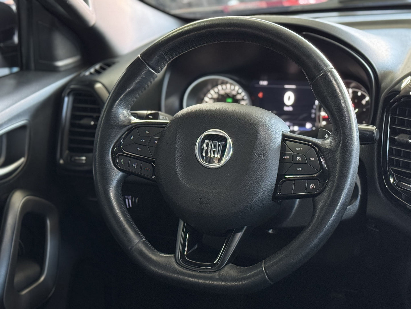 FIAT TORO ULTRA 2.0 TURBO DIESEL 4WD AT9
