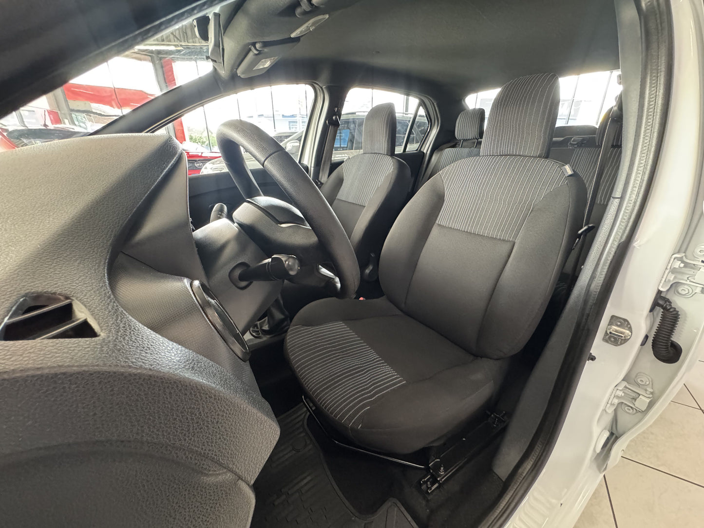 RENAULT LOGAN LIFE 1.0 FLEX MANUAL
