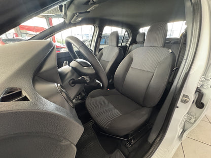 RENAULT LOGAN LIFE 1.0 FLEX MANUAL