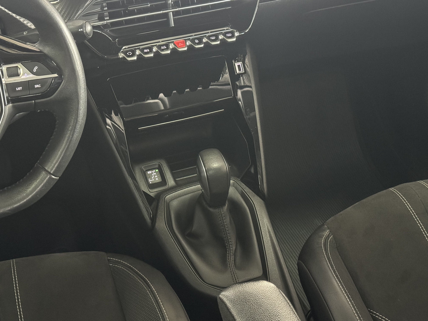 PEUGEOT 208 GRIFFE 1.6 FLEX AT6