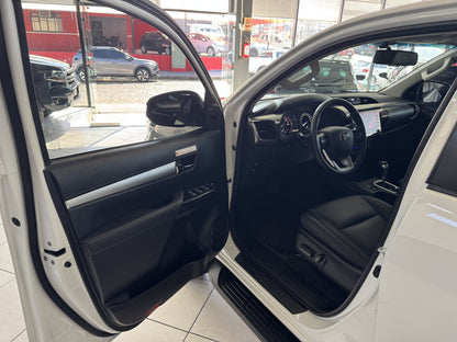 TOYOTA HILUX SRV TD CD 4X4 AT.