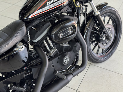 HARLEY DAVIDSON SPORTSTER XL 883 R