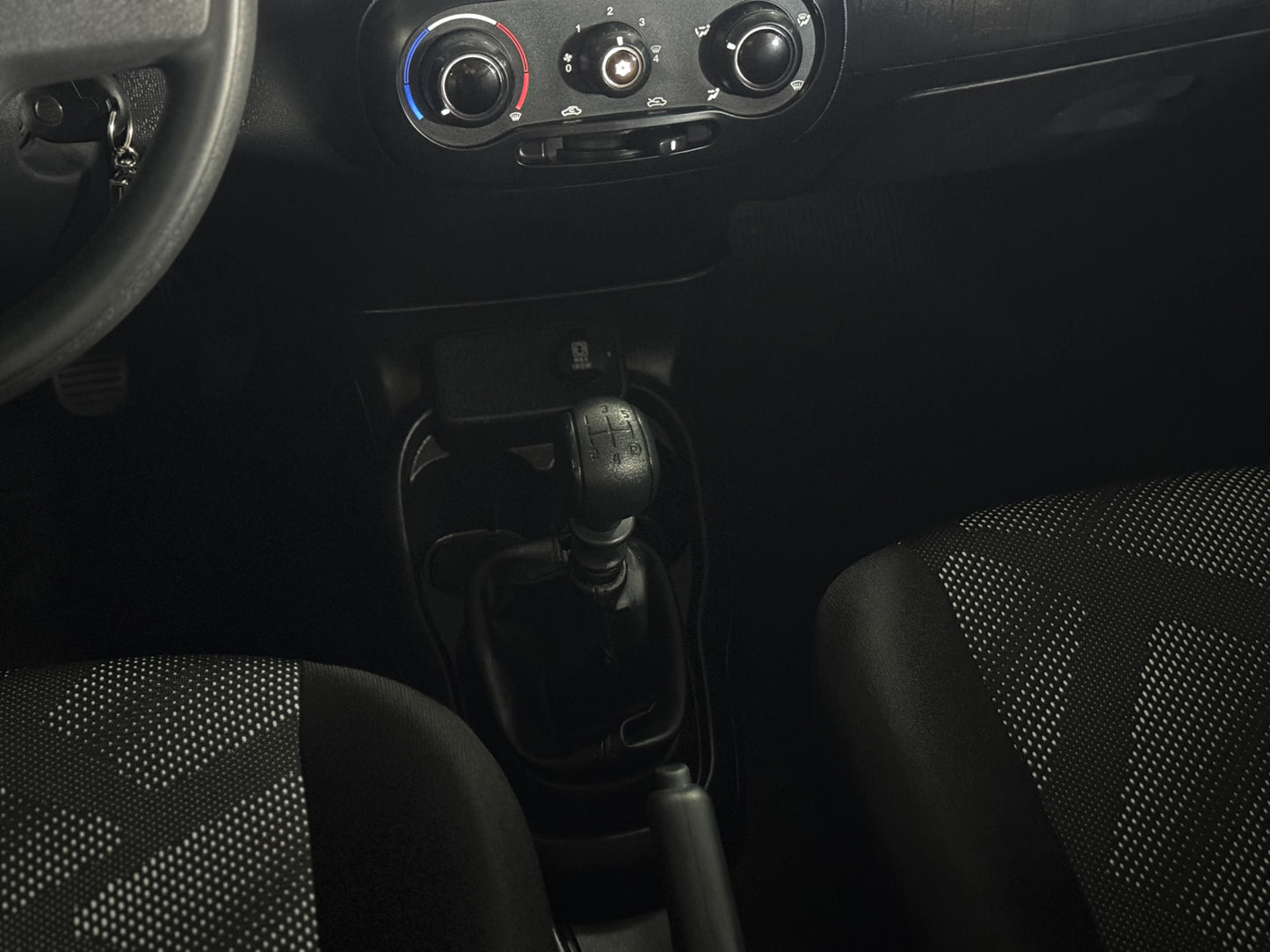 FIAT MOBI LIKE 1.0 FIRE FLEX