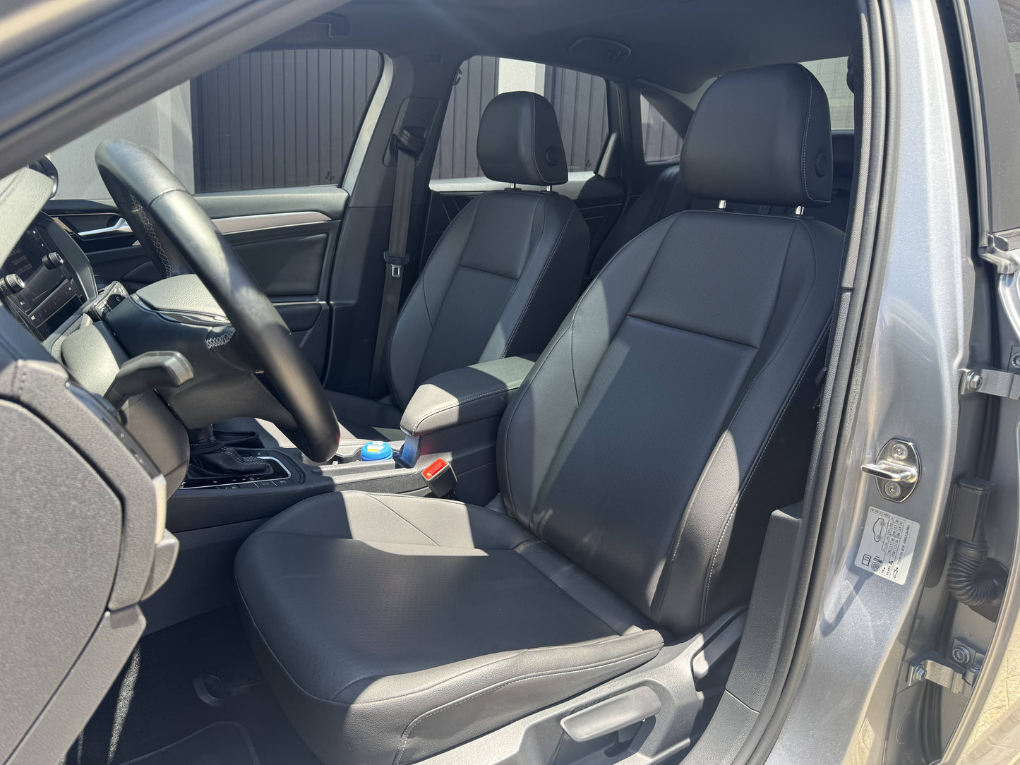 VOLKSWAGEN JETTA R-LINE 1.4 250 TSI FLEX AUT.