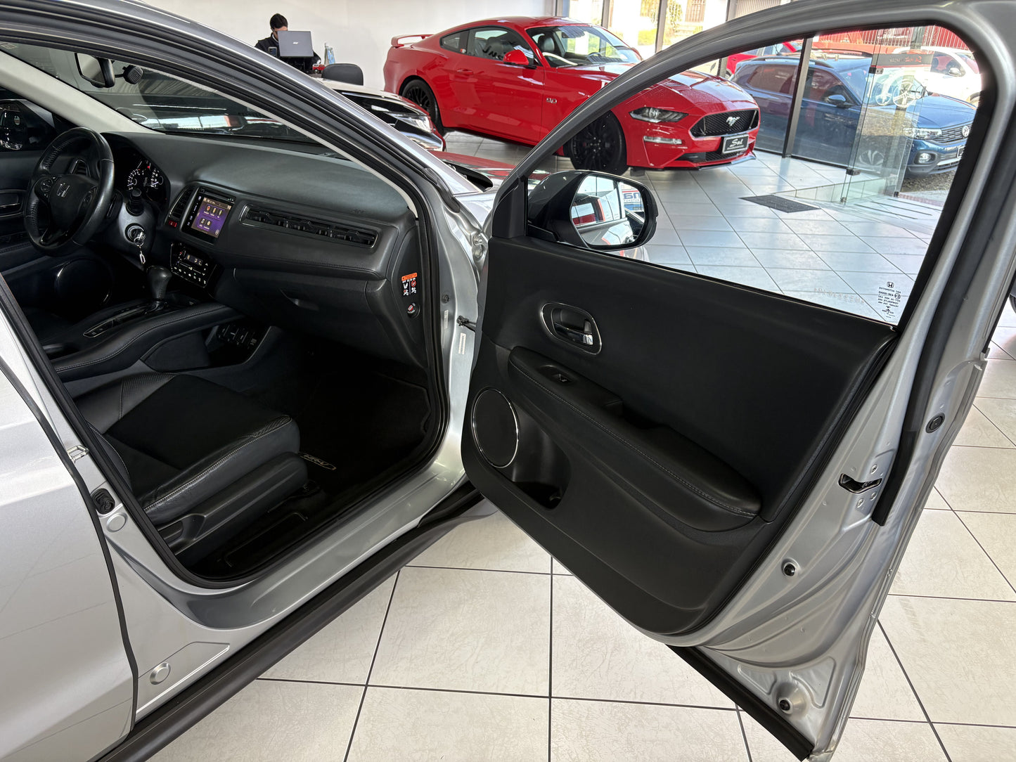 HONDA HR-V TOURING 1.8 FLEX AUT