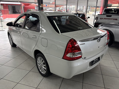TOYOTA ETIOS 1.5 XLS SEDAN FLEX MANUAL