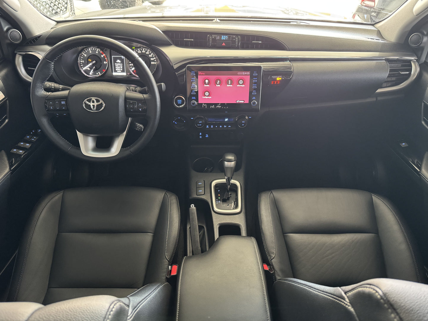 TOYOTA HILUX SRV TD CD 4X4 AT.