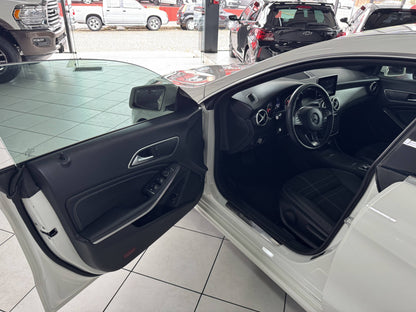 MERCEDES-BENZ CLA 200 1.6 GASOLINA AUT.