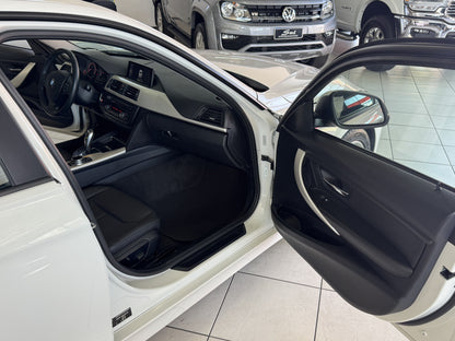 BMW 320i 2.0 TURBO ACTIVE FLEX AUT.