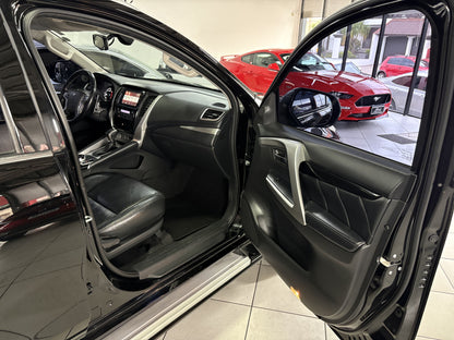 MITSUBISHI PAJERO SPORT HPE 2.4 TURBO DIESEL 4X4
