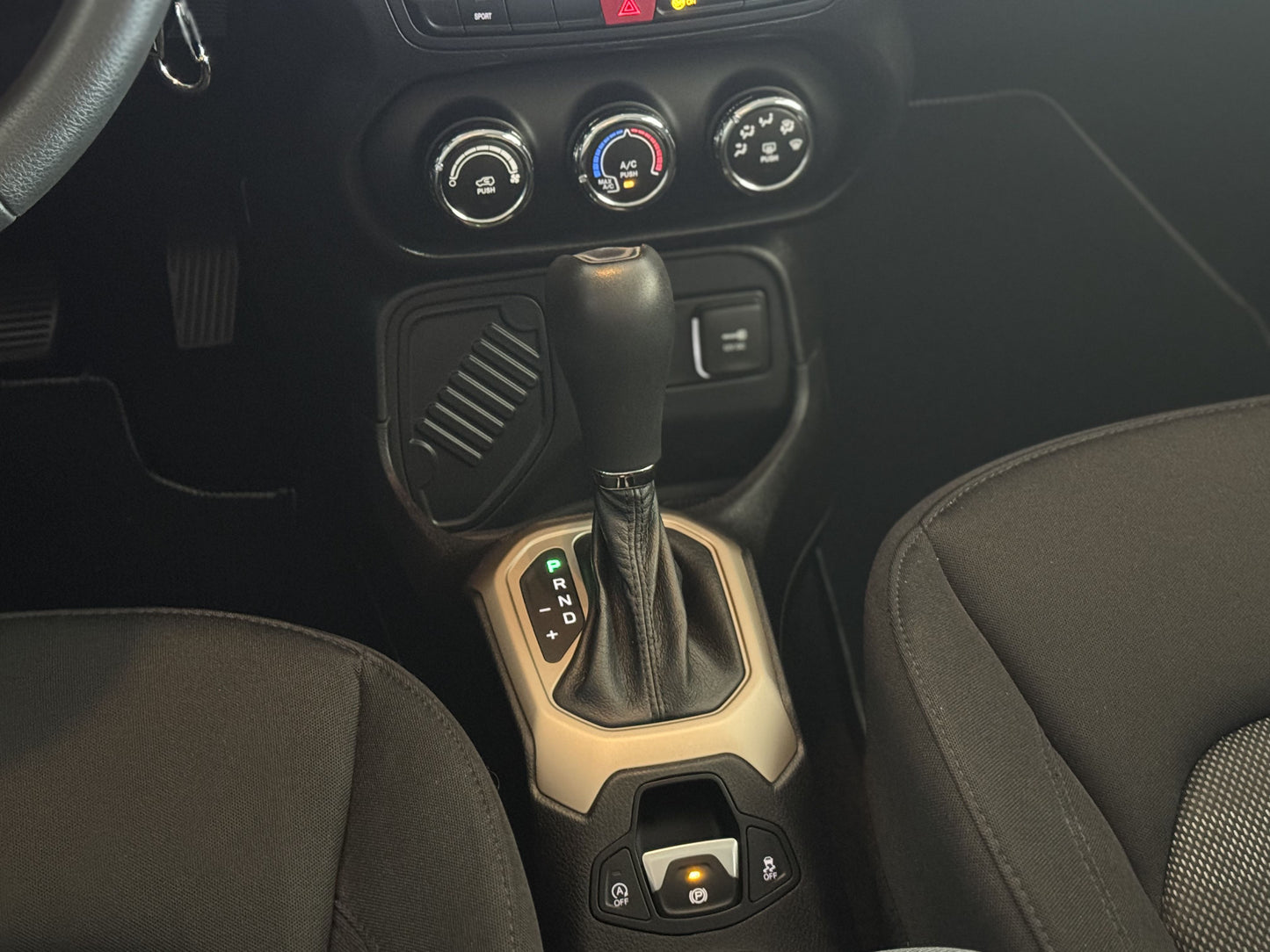 JEEP RENEGADE 1.8 FLEX AUT.