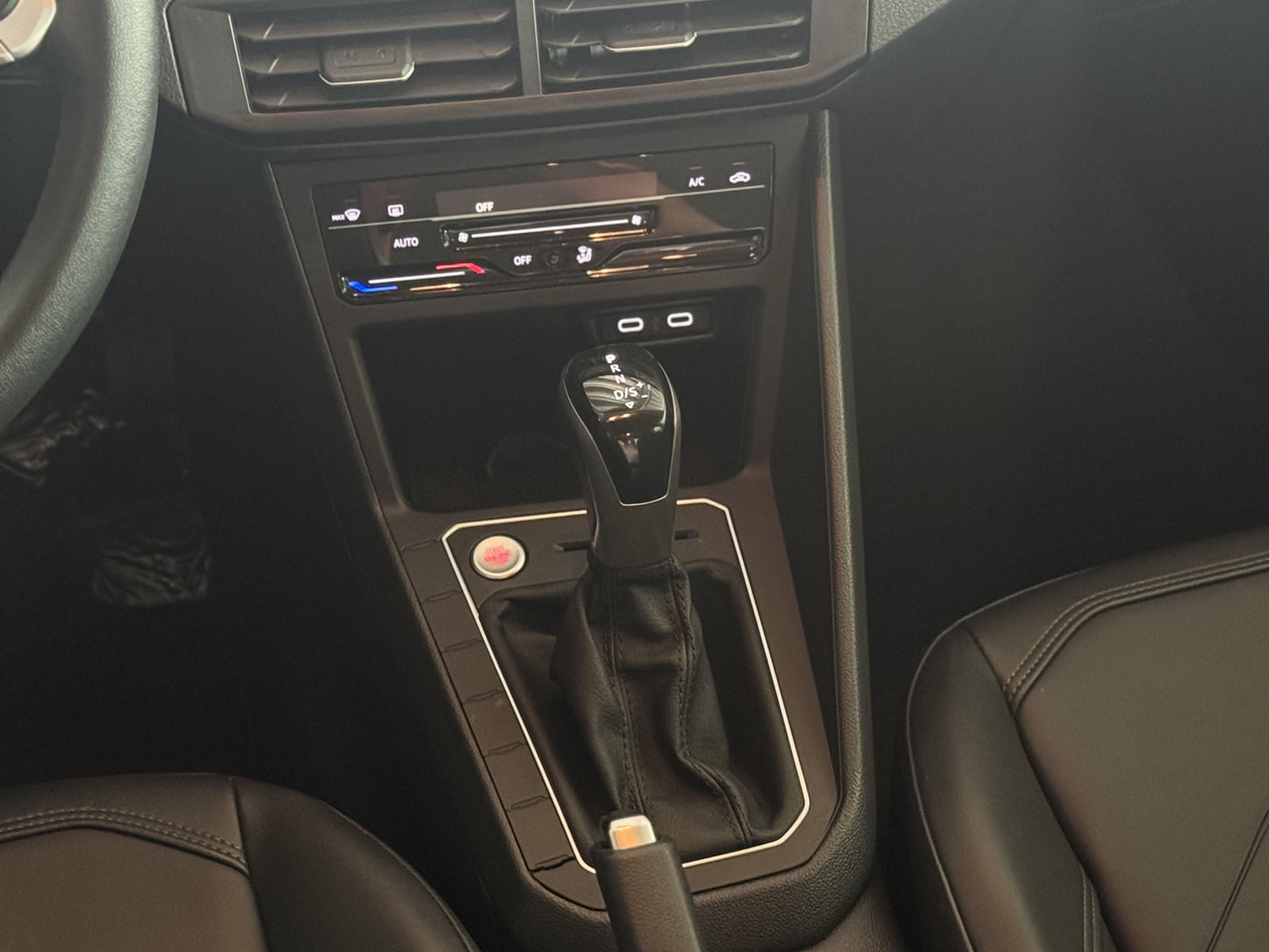 VOLKSWAGEN VIRTUS COMFORTLINE 1.0 200 TSI