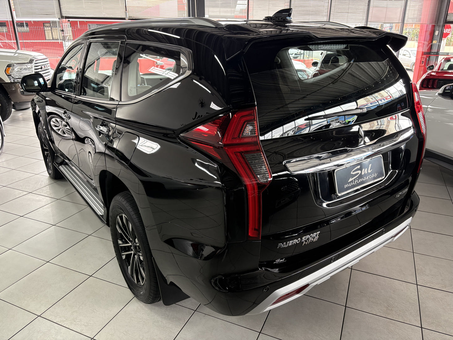 PAJERO SPORT HPE 2.4 TD AWD AUT.