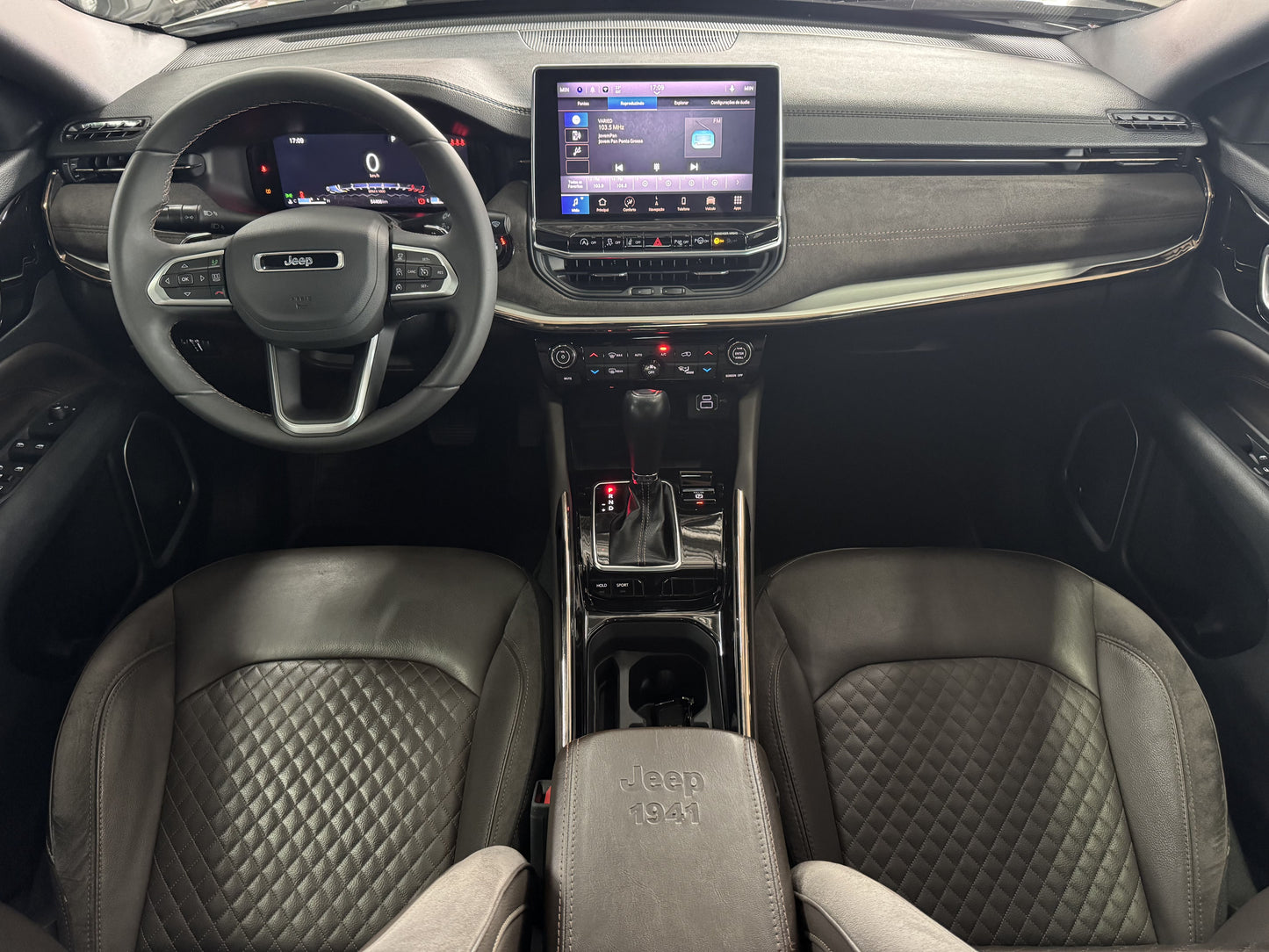 JEEP COMMANDER OVERLAND 1.3 T270 FLEX AT6