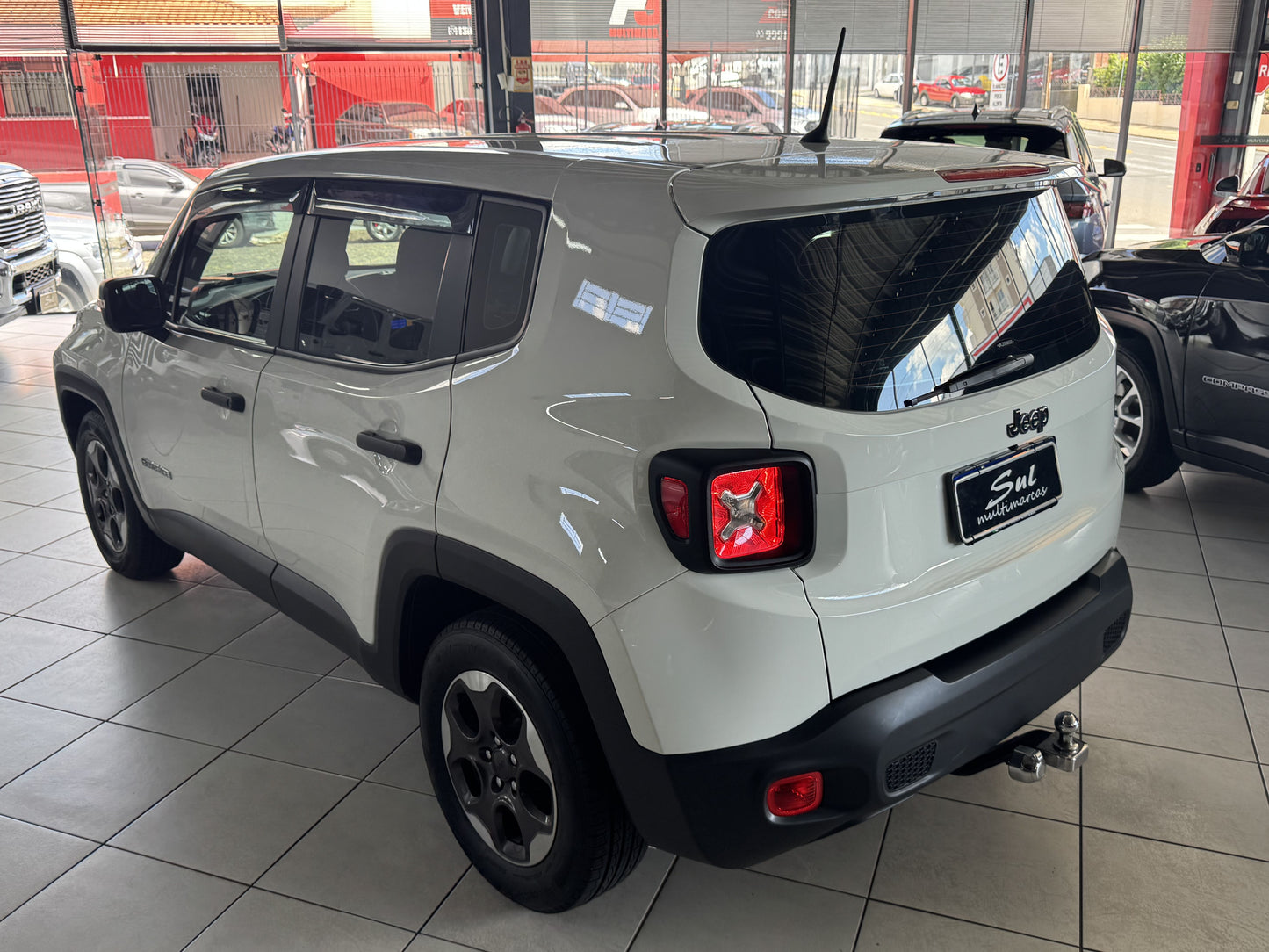 JEEP RENEGADE 1.8 FLEX AUT.
