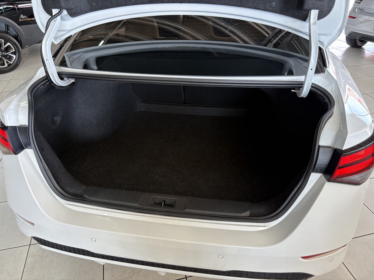NISSSAN SENTRA EXCLUSIVE PREMIUM 2.0 GASOLINA