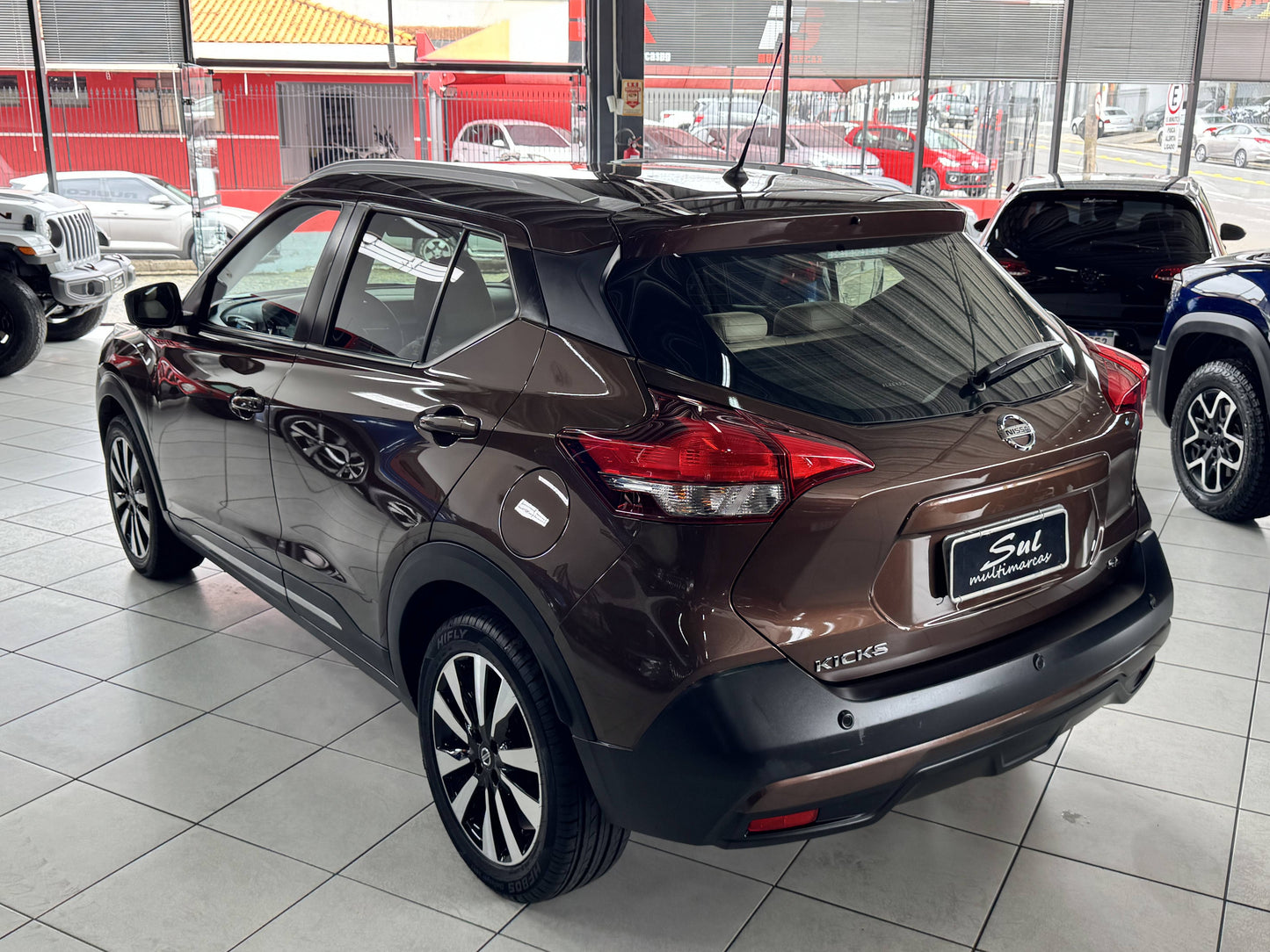NISSAN KICKS SL 1.6 FLEX AUT.