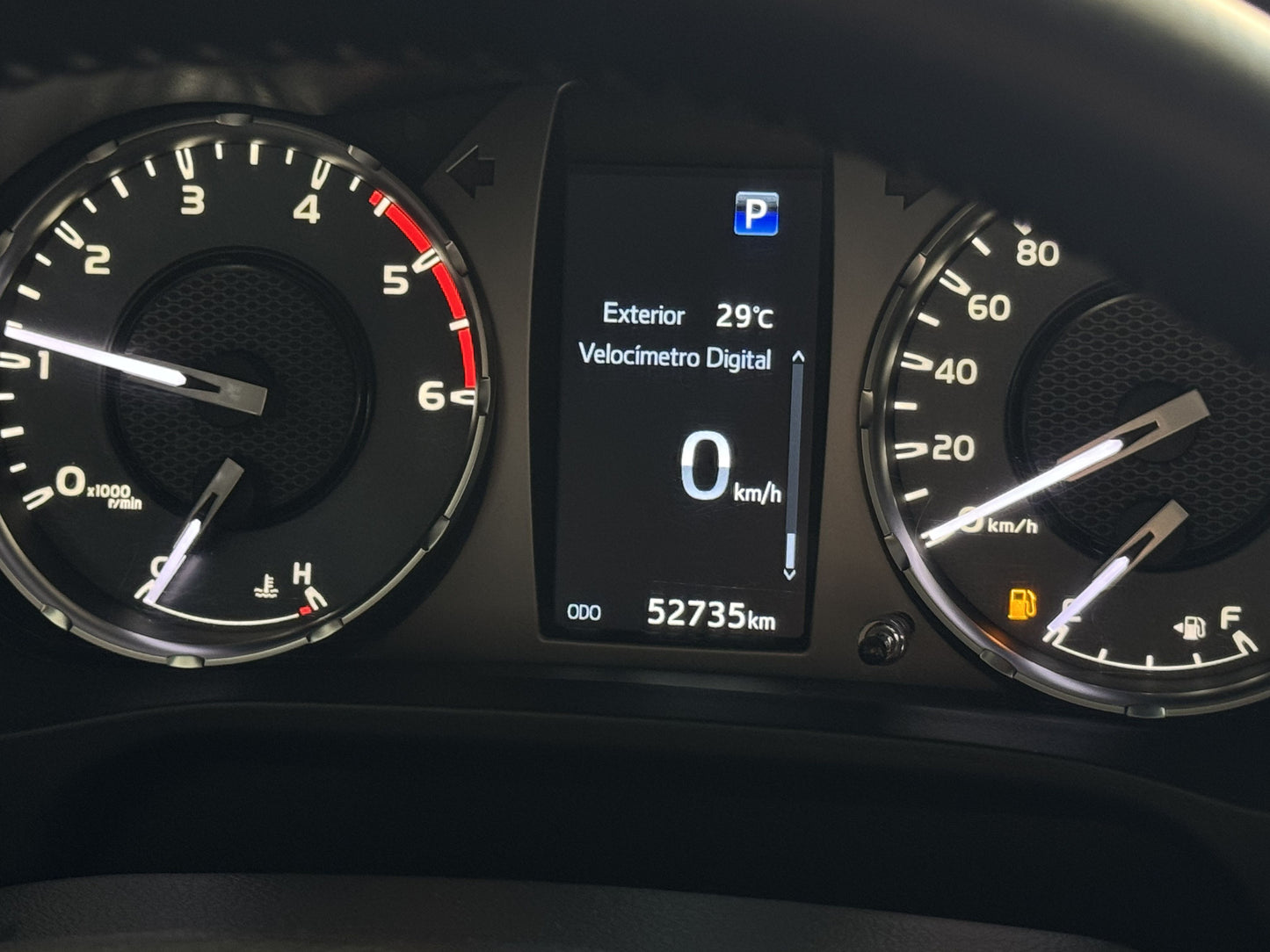 TOYOTA HILUX SRV TD CD 4X4 AT.