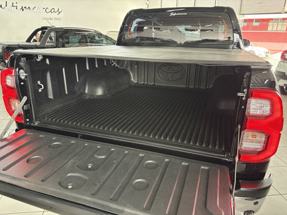 TOYOTA HILUX 2.8 TURBO DIESEL CD SRX 4x4 AUT.