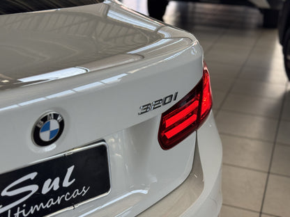 BMW 320i 2.0 TURBO ACTIVE FLEX AUT.