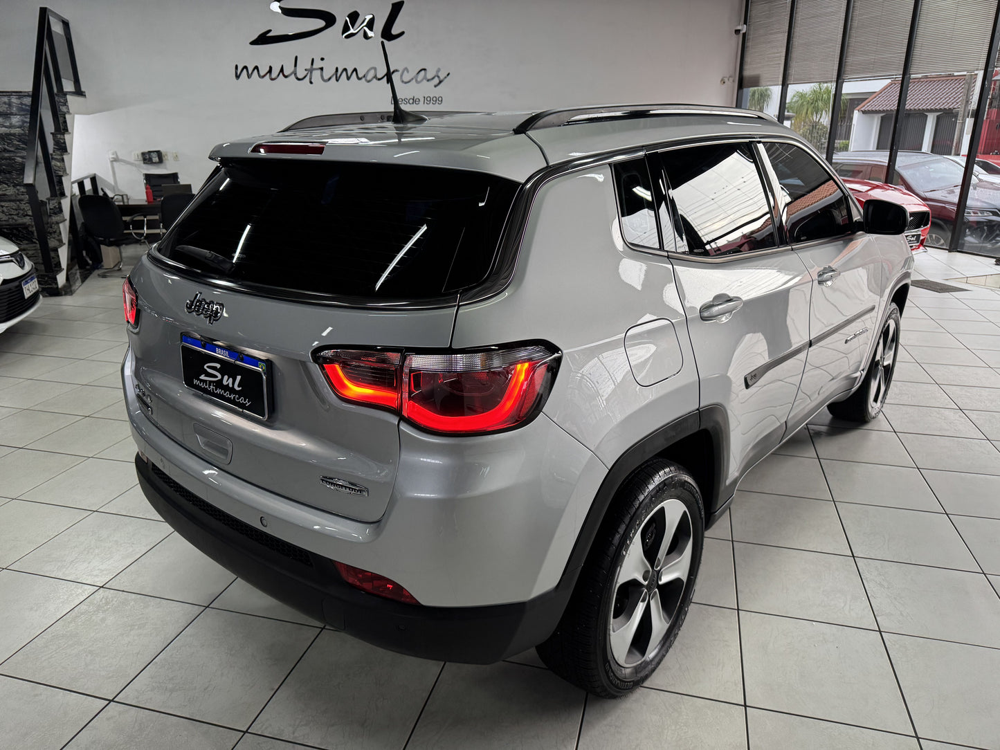 JEEP COMPASS LONGITUDE 2.0 TURBODIESEL 4X4 AUT.